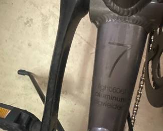 Lot of Two Vintage Cruiser Bicycles ReddishBrown StepThrough and Silver Hybrid third image