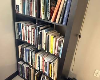 IKEA KALLAX Shelf Unit with Assorted Books