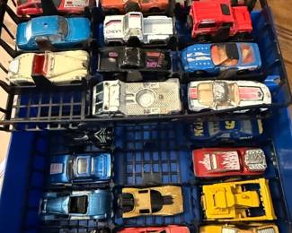 Vintage Matchbox Motorcity Carry Case with Assorted DieCast Cars second image