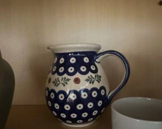 Boleslawiec Bleeding Heart Peacock Pattern Ceramic Pitcher and Small Creamer third image
