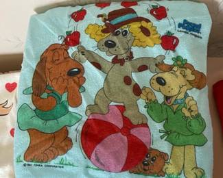 Vintage Pound Puppies Children's Pajama Set