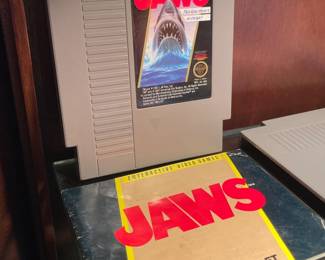 Vintage Nintendo NES "Jaws"