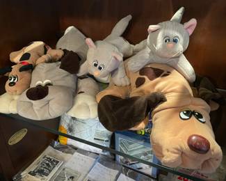 Original Vintage Pound Puppies Plush Collection (SOLD AS 1 COLLECTION)