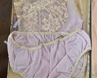FABULOUS Vintage Lingerie Set