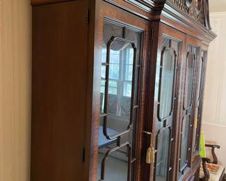 Elegant Dining Room China Cabinet W/ Bottom Storage