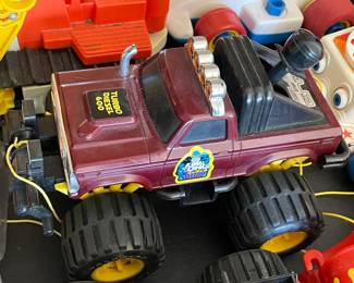 Vintage King Kong 4x4x6 Turbo Diesel 600 Truck