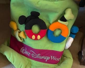 Vintage Walt Disney World 2000 Character Hat