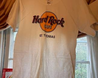 Vintage Hard Rock Cafe St.Thomas T-Shirt (Location Closed In 2005)