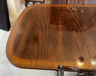 Elegant Dining Room Table W/ 3 Footed Legs, 6 Chairs, & Leaf