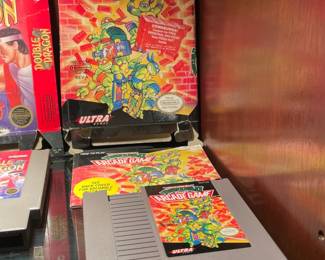 Vintage Nintendo NES "TMNT The Arcade Game"