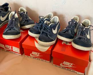 ORIGINAL Vintage Children's Nike "Lil Nipper" Sneakers W/ The Original Boxes