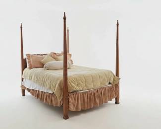 Henkel Harris Cherry Mahogany Wood Queen Poster Bed