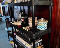 crockpots, warmer tray