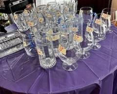 Glassware/beer mugs