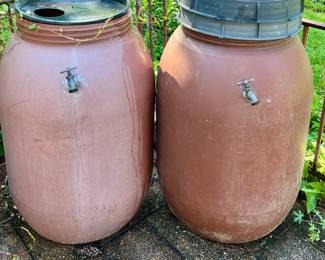 2 rain barrels 