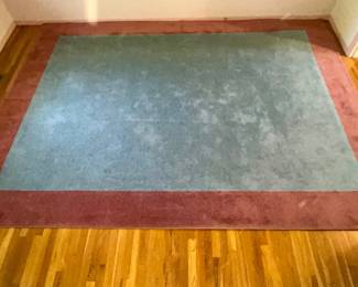 9' x 12' area rug
