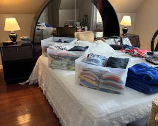 Vintage Henredon king size bed