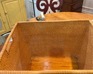 Early Nantucket basket