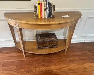 Ethan Allen “ Swedish Home” collection console. 51 long, by 18 deep, by 30 high. Bottom shelf for fabulous foyer styling. $200.00. 