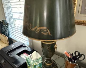 Bouillotte table lamp 