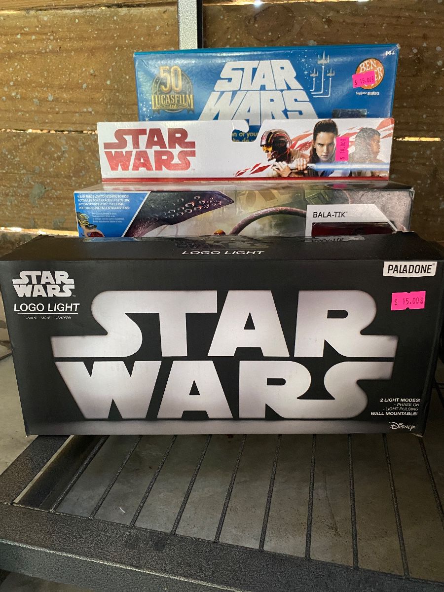 Star Wars Logo Light