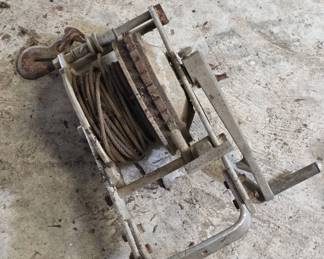 Manual Winch with Cable and Hook