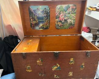 Vintage Child’s chest