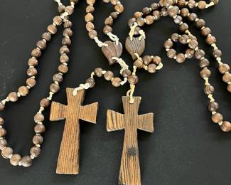 Wooden rosary’s