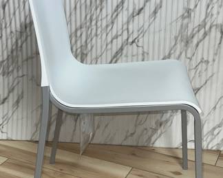 Bontempi Casa EVA Chair - white (4 available) 