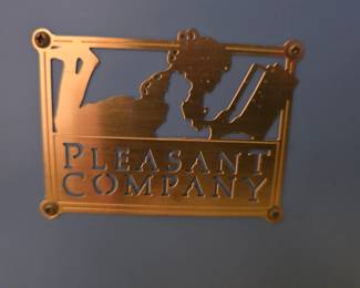 Pleasant company chest