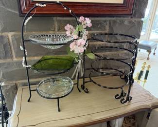 Plate holders, serving platters