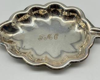 Vintage sterling leaf shaped dish