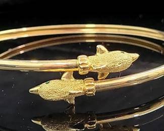 Dueling Dolphins Bracelet 14k