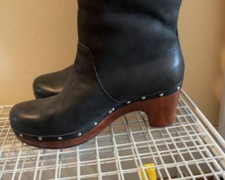 UGG Australia Black Leather Studded Clog Boots 8