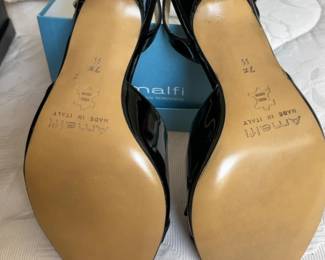 Amalfi by Rangoni Black Patent Leather Bow Slingback Heels