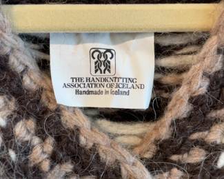 100% Icelandic wool Chunky Knit Fair Isle Wool Sweater