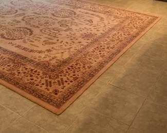 Elegant Floral Medallion Pattern Area Rug