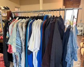 Men's shirts, lots of high quality Hawaiian shirts