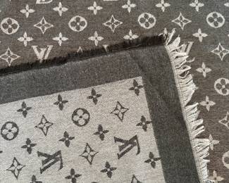 Reversible cashmere shawls by Louis Vuitton