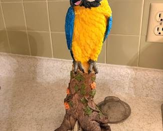 Parrot figurine
