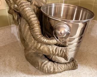 Elephant ice bucket
