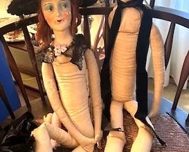 Aren't these two cute?   Boudoir Dolla