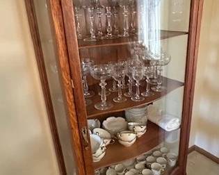 Antique Oak Curio Cabinet, (late 19th or early 20th century)