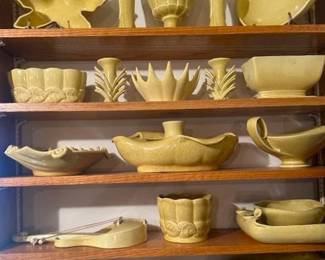 Vintage yellow Red Wing Pottery