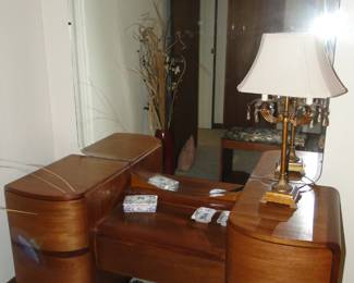 Complete with mirror and everything, again in pristine condition