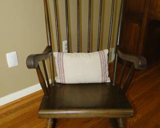Rocking chair