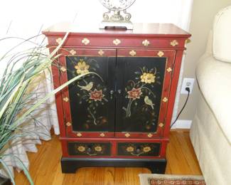 Decorative side table, perfect for additional storage