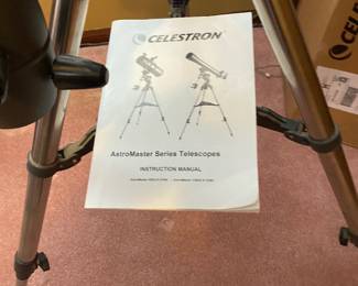 Adjustable base for telescope