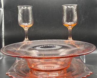 2 VintagePinkDepressionGlassBowlPlatterCupsSet4pc