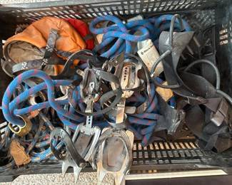 72 ProfessionalAdjustableClimbingCramponsGearLot